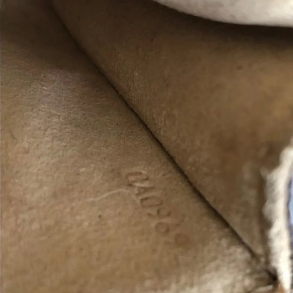 SOLD Authentic Louis Vuitton Twin Pochette PM - Picture 8 of 8